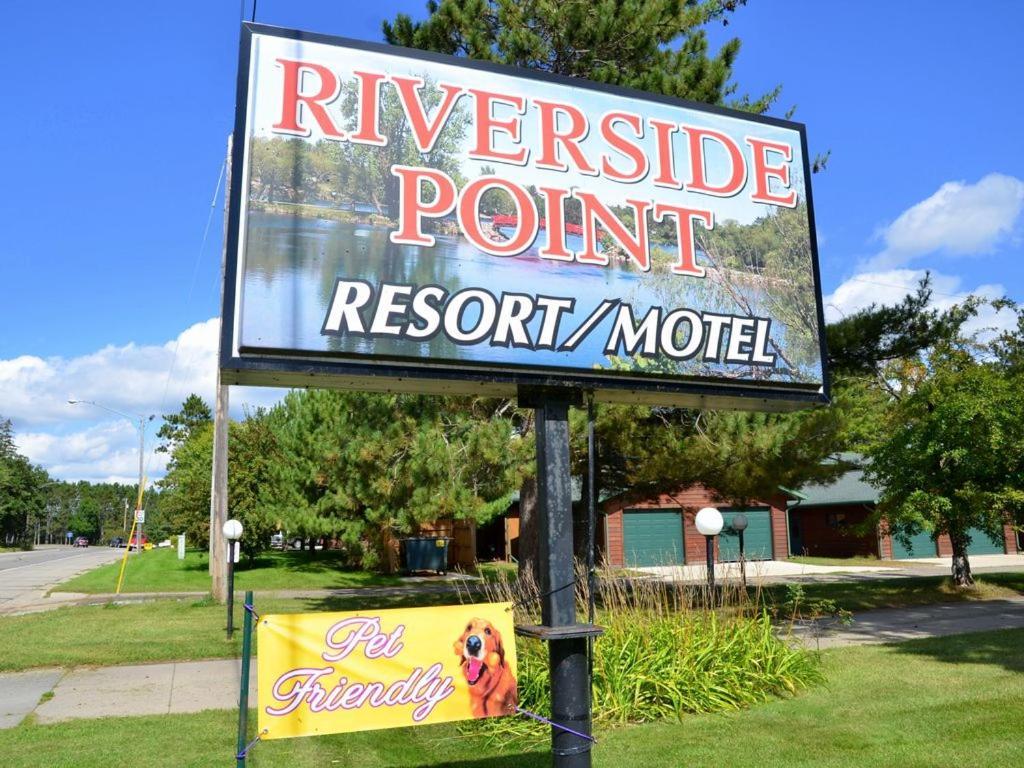 Riverside Point Resort Motel Park Rapids エクステリア 写真