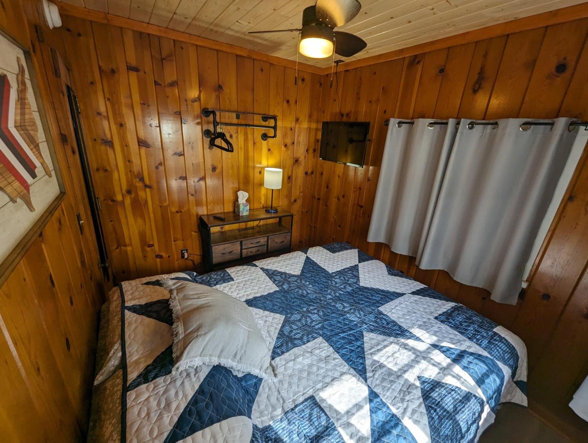 Riverside Point Resort Motel Park Rapids 部屋 写真