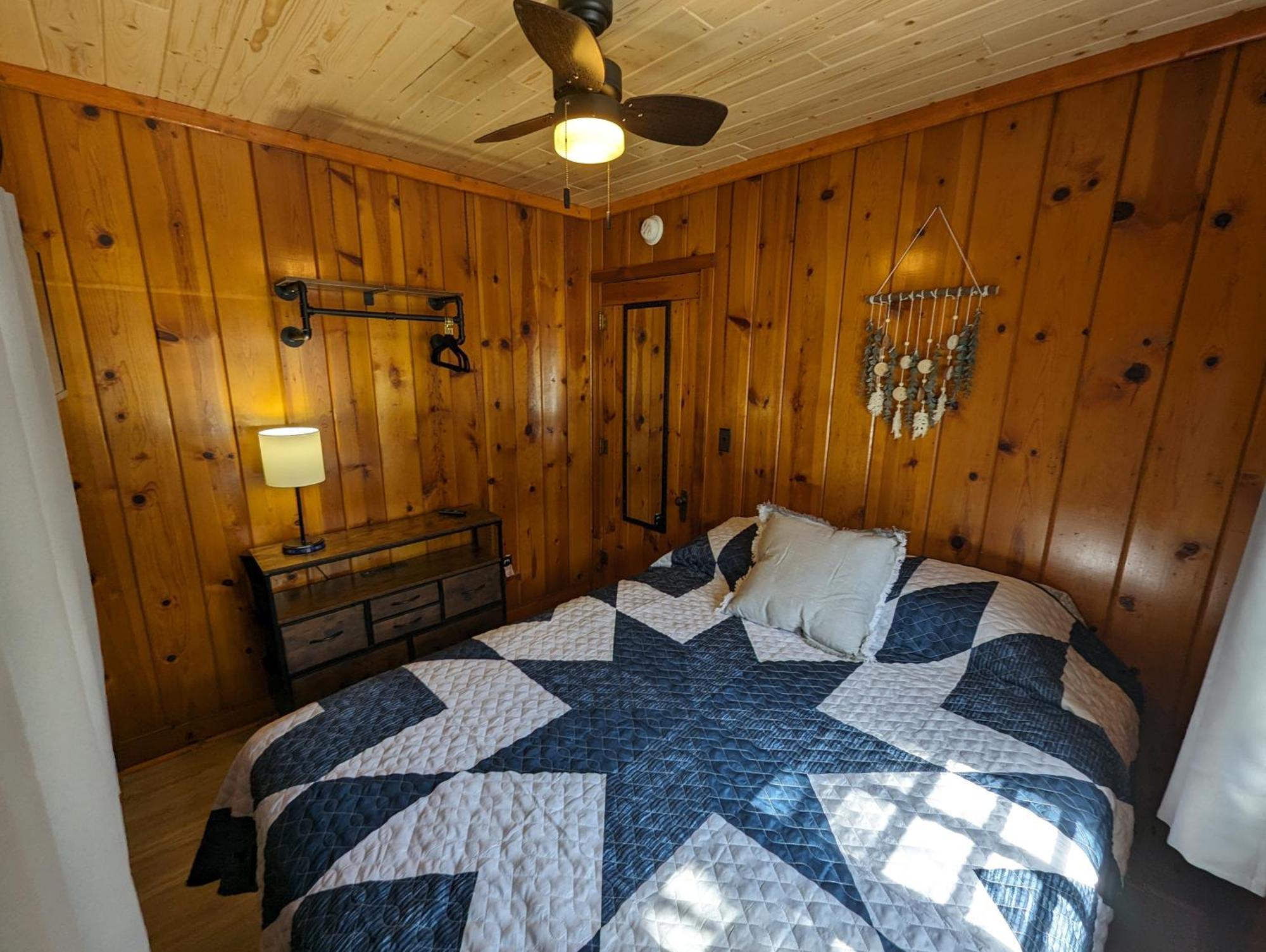 Riverside Point Resort Motel Park Rapids 部屋 写真