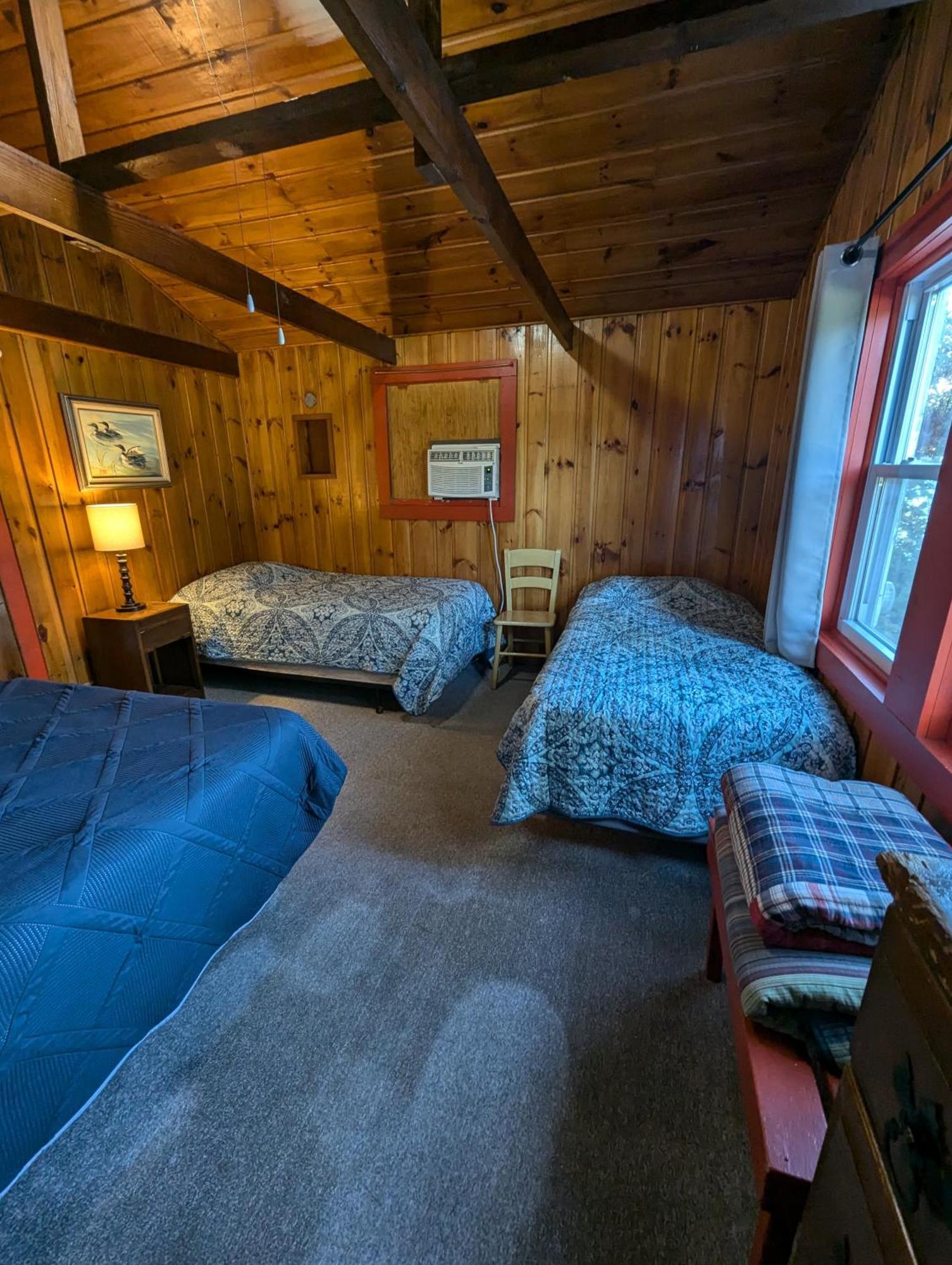 Riverside Point Resort Motel Park Rapids エクステリア 写真